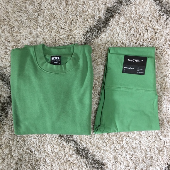 Aritzia Other - Aritzia Tna Set